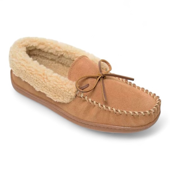Minnetonka Other - Minnetonka Allen Berber Lined Suede Slippers in Cinnamon NIB